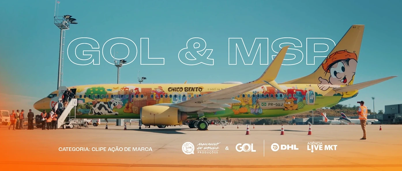 Aeronave da GOL com a pintura do Chico Bento no hangar
